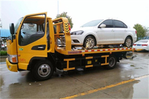 荔城区附近拖车救援24小时服务热线